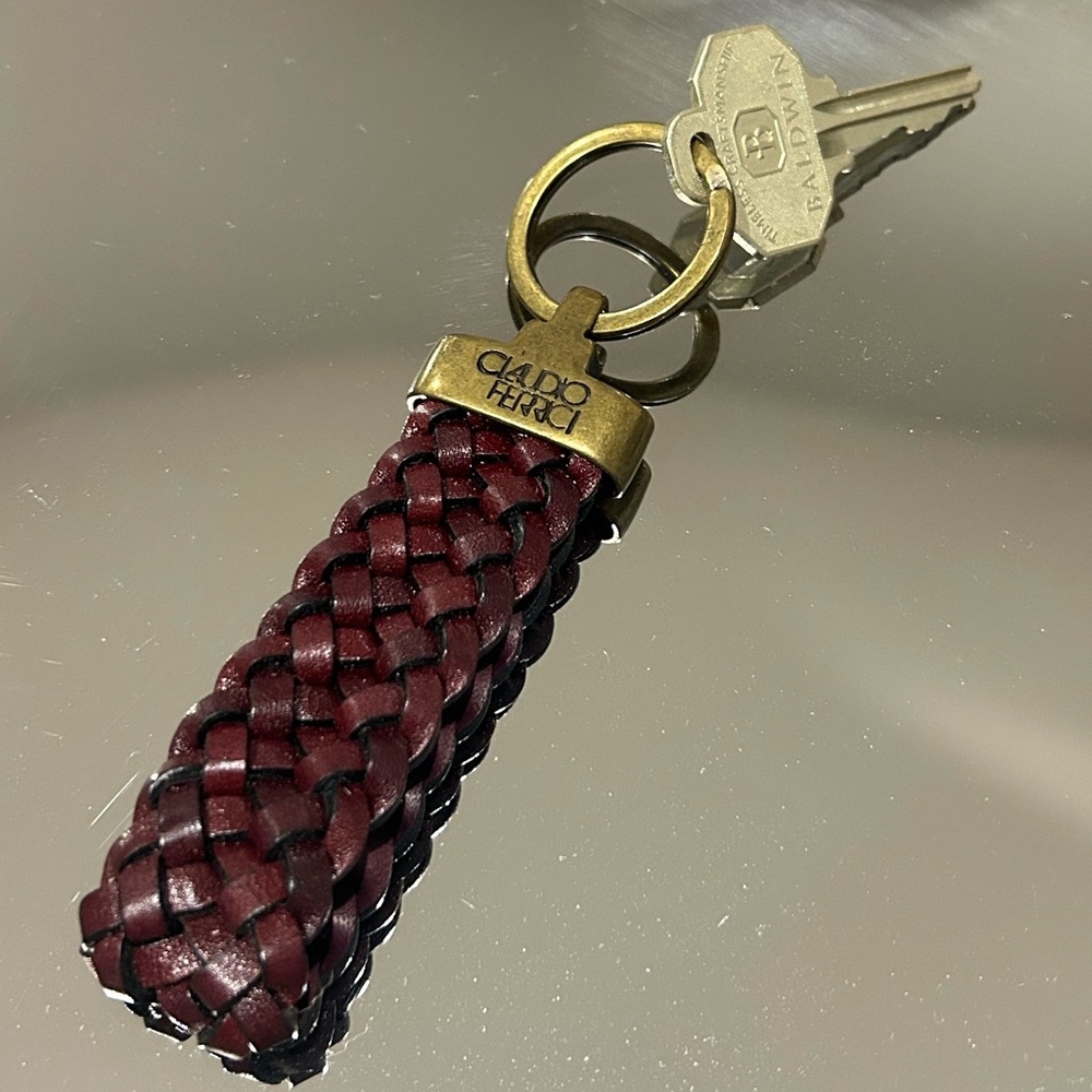 Stocking Stuffer - Claudio Ferrici Brown Braided Leather Keychain - Picture 2 of 8